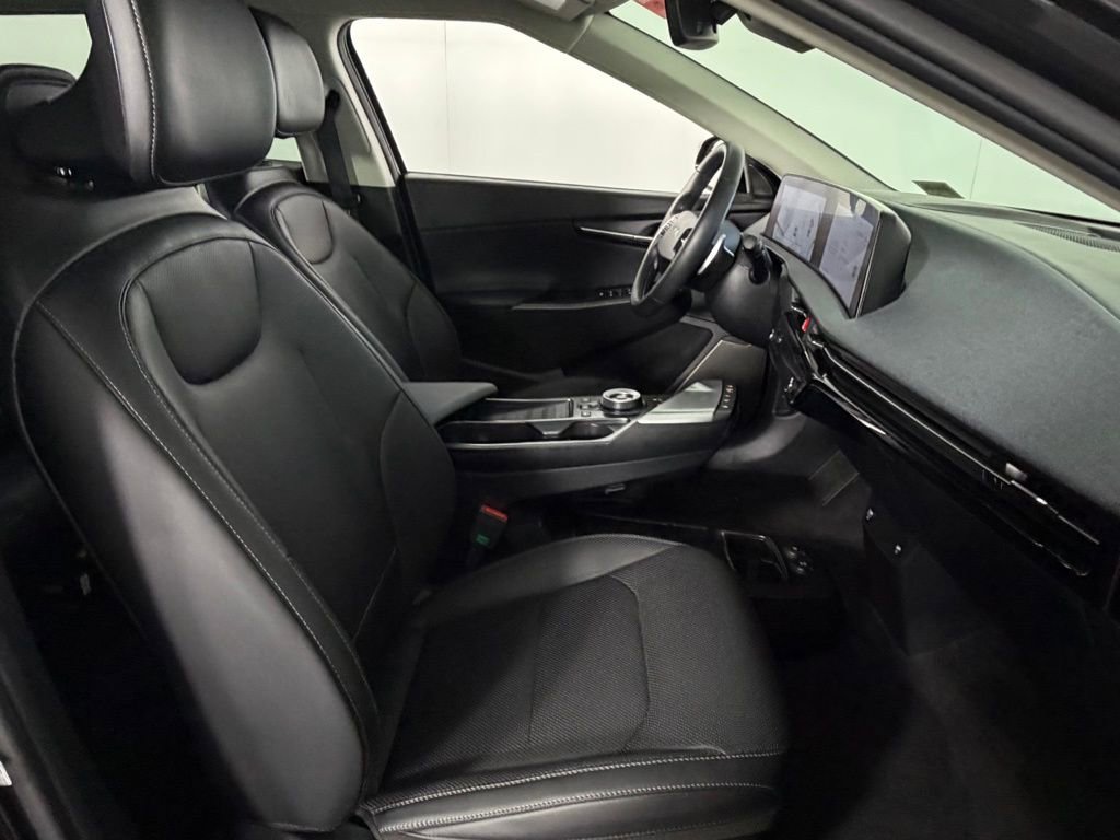 Used 2024 Kia EV6 Wind w/ Wind Technology Package image 36