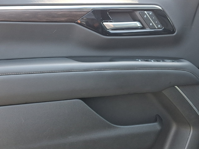 Used 2025 Chevrolet Tahoe Z71 AWD/4WD image 21