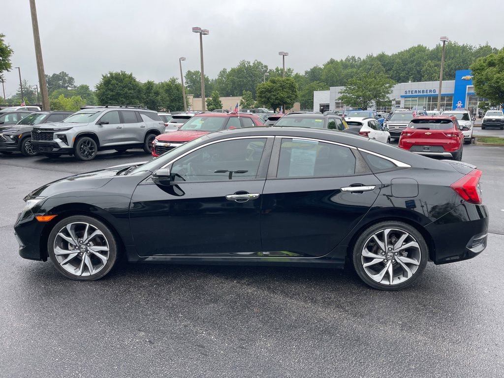 Used 2019 Honda Civic Touring image 5