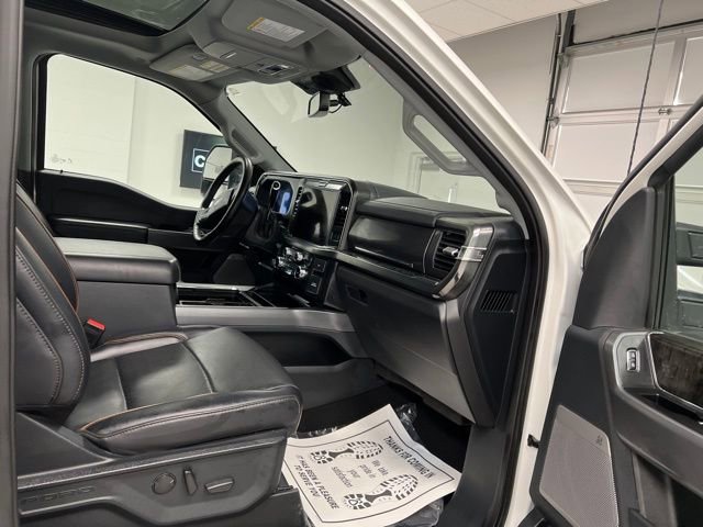 Used 2025 Ford F350 Lariat w/ Black Appearance Package image 55