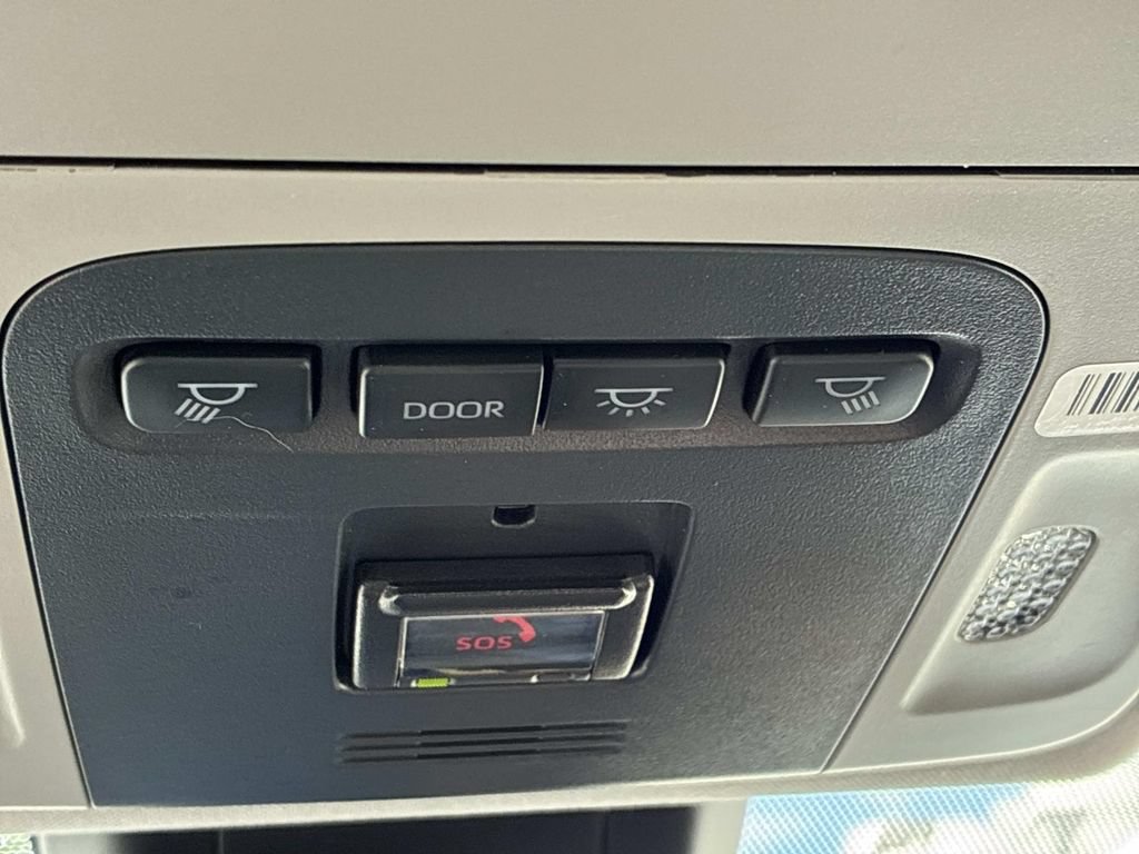 Used 2024 Toyota Camry XSE FWD image 34