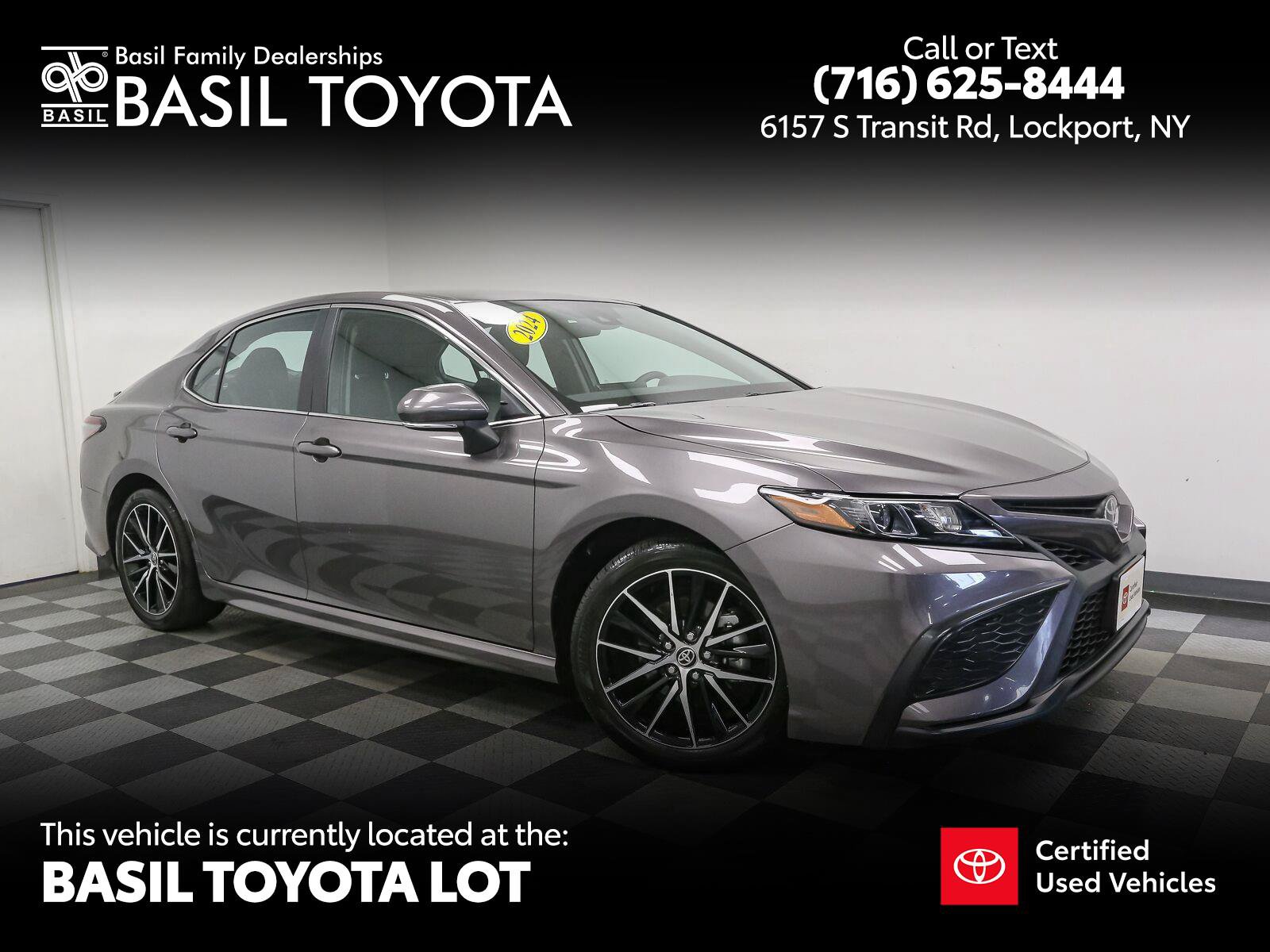 Certified 2024 Toyota Camry SE AWD/4WD image 1