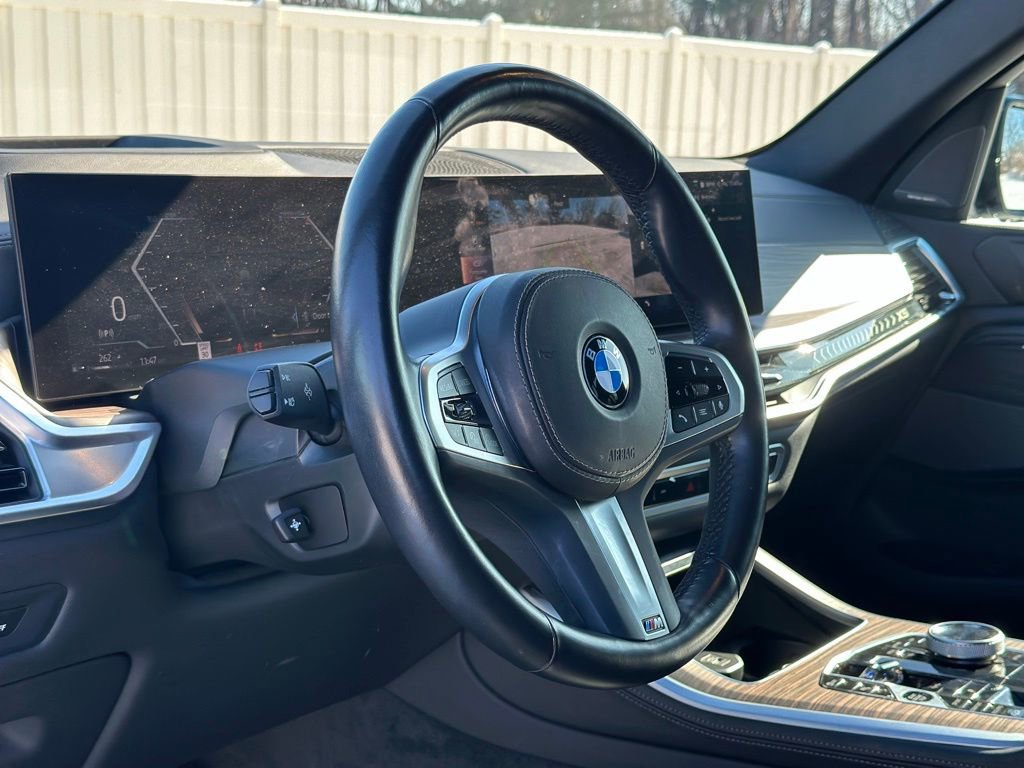 Certified 2024 BMW X5 xDrive40i w/ Executive Package image 18