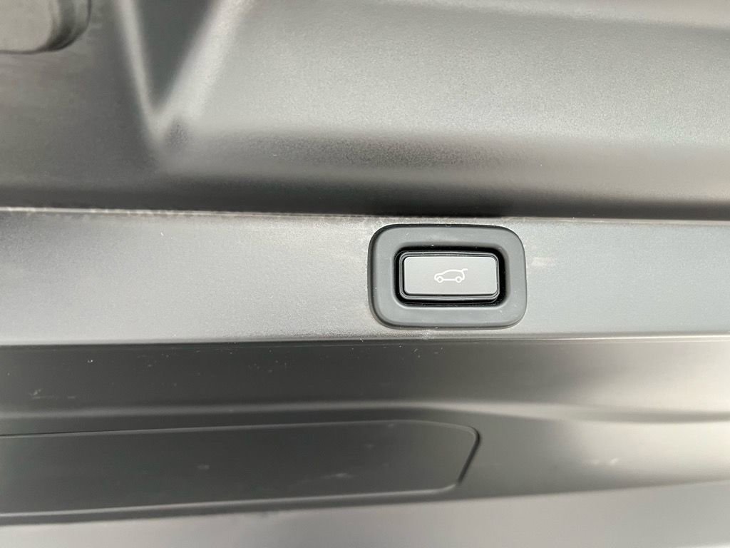 Used 2023 Land Rover Range Rover SE image 30