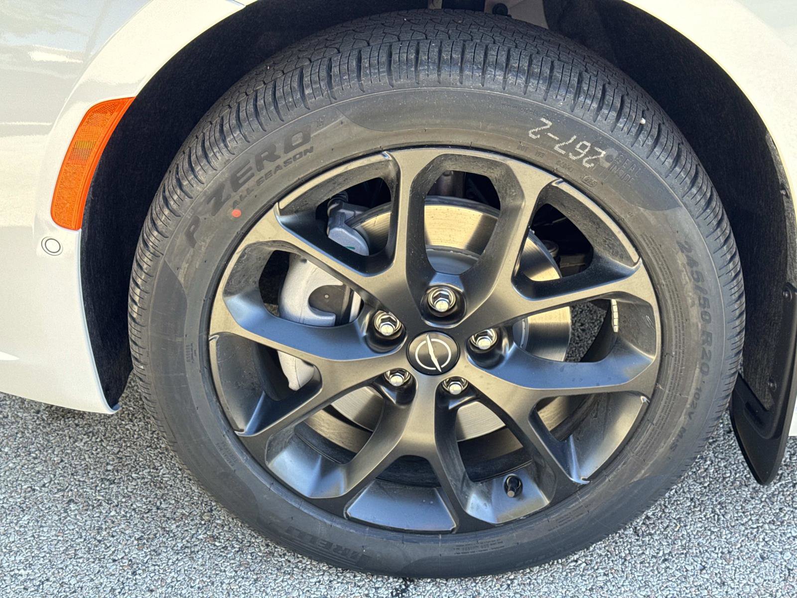 New 2026 Chrysler Pacifica Select image 9