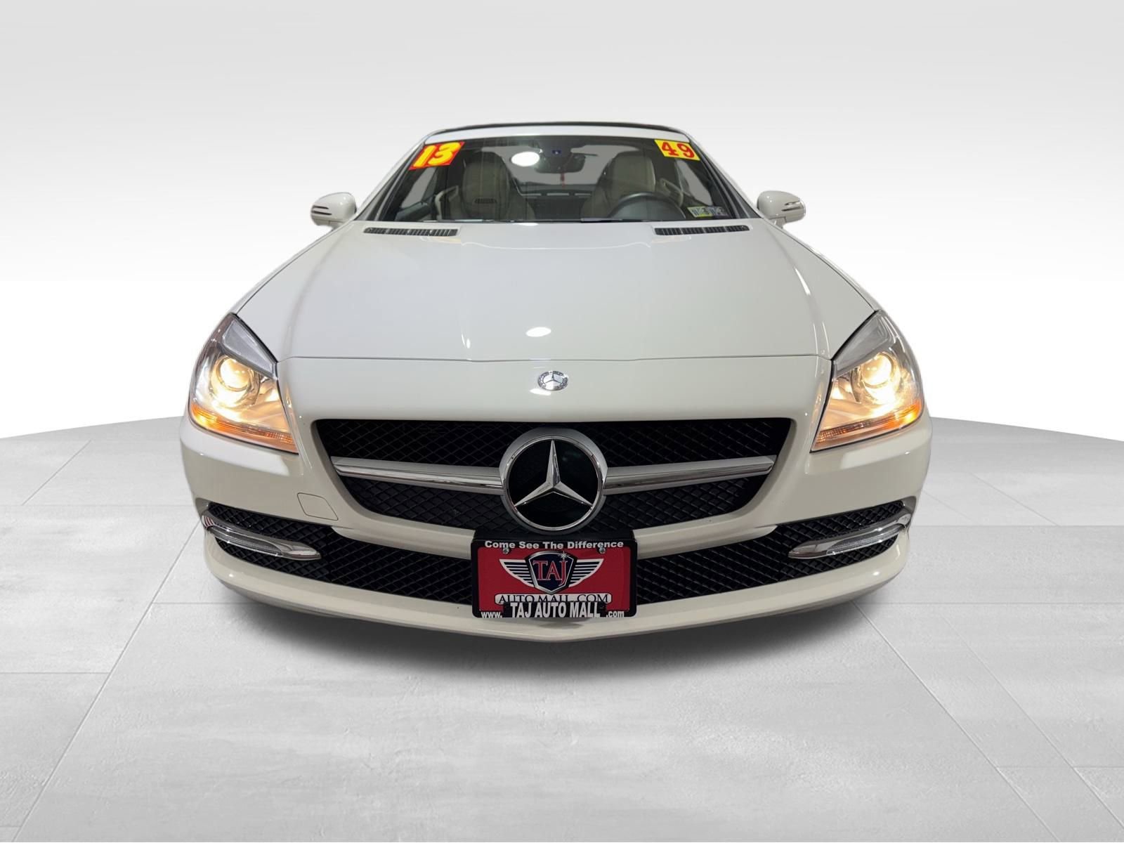Used 2013 Mercedes-Benz SLK 350 w/ Multimedia Pkg image 18