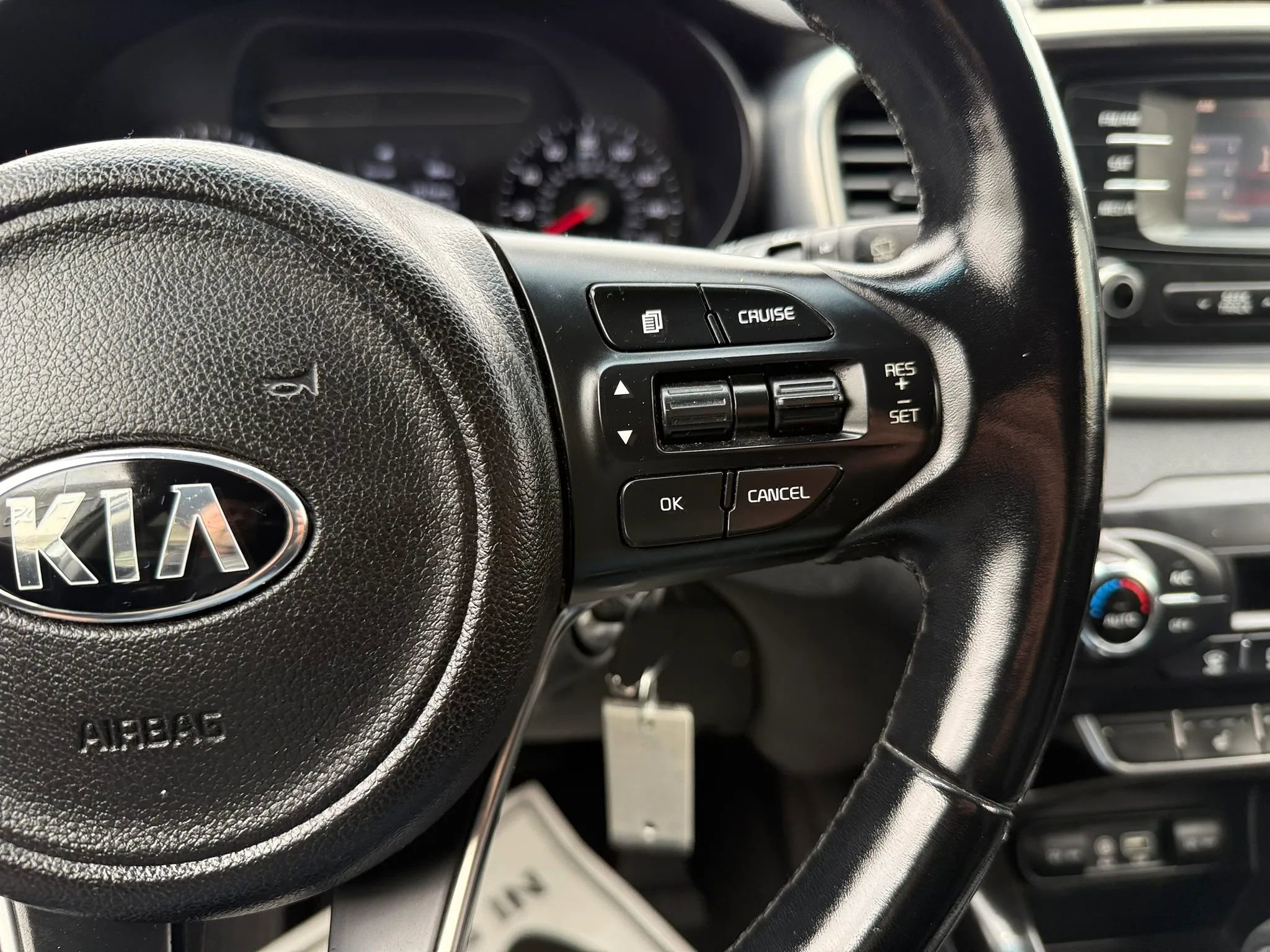 Used 2016 Kia Sorento EX AWD/4WD image 14