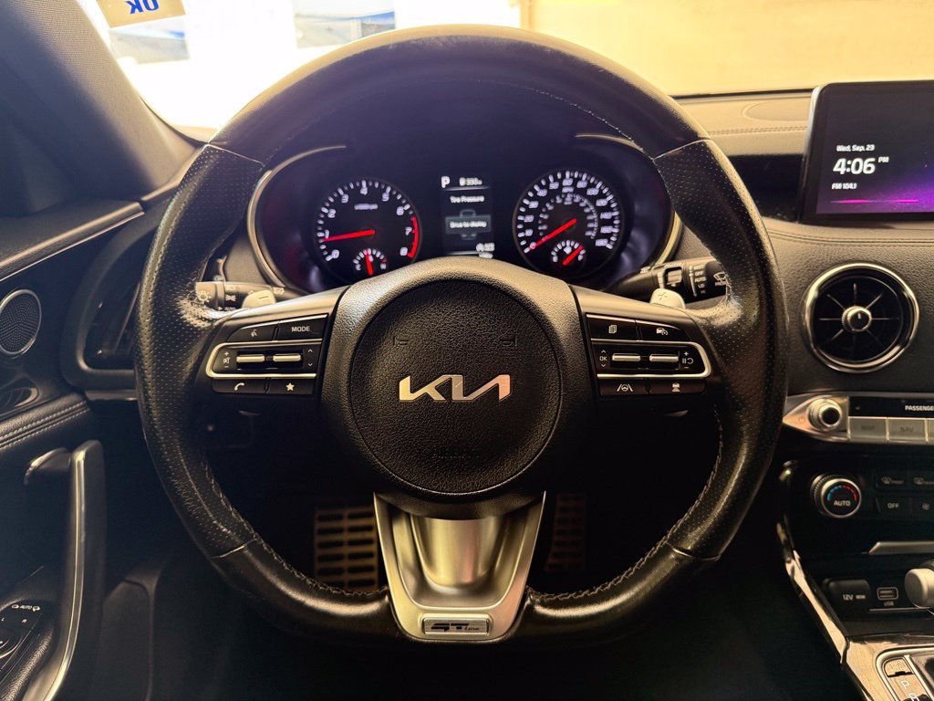 Used 2023 Kia Stinger GT-Line RWD image 25