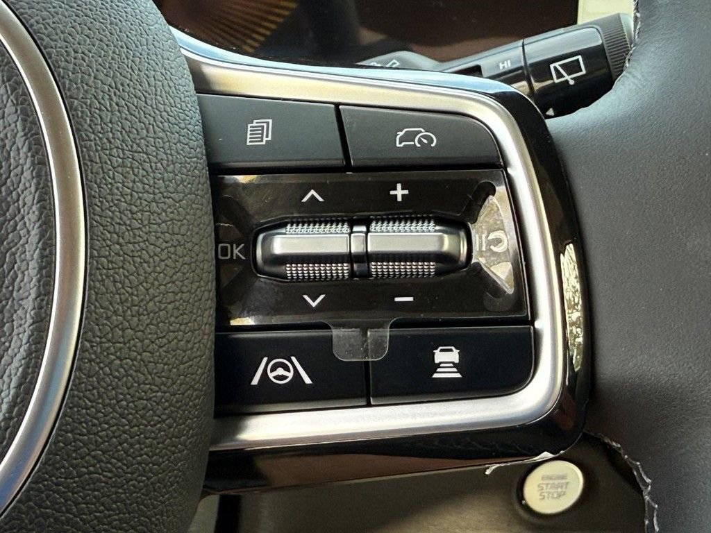 New 2026 Kia Carnival EX image 12