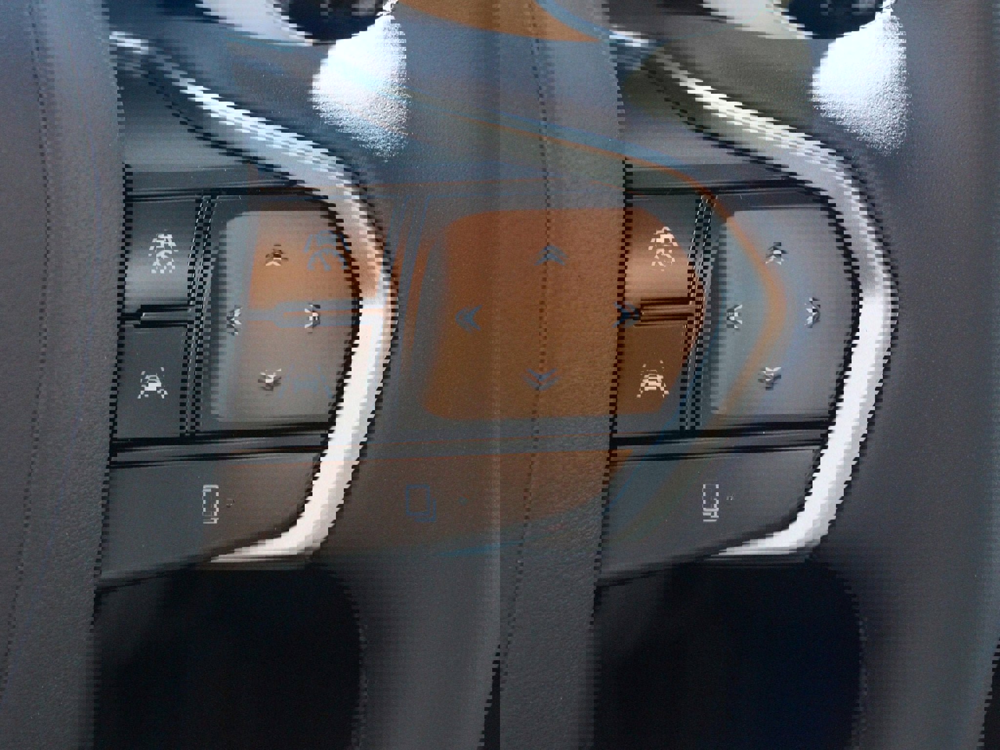 Used 2026 Lexus RX 350h image 12