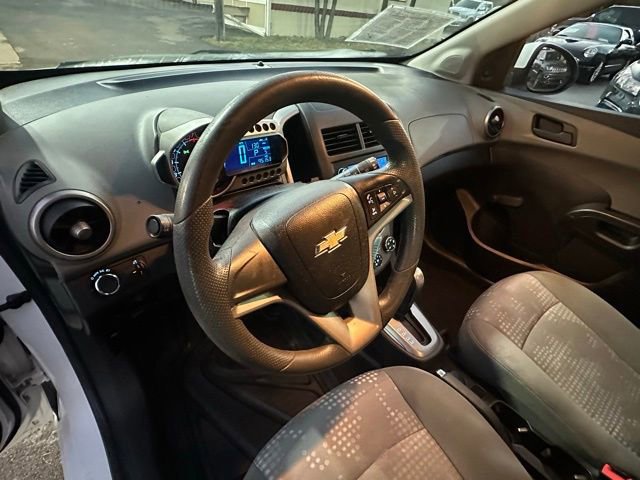 Used 2016 Chevrolet Sonic LS image 3