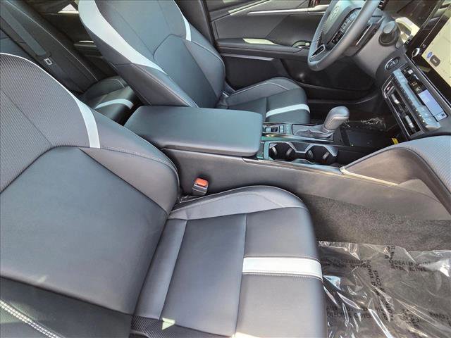 Certified 2025 Toyota Camry SE FWD image 20