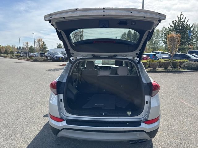 Used 2017 Hyundai Tucson Sport w/ Cargo Package FWD image 12