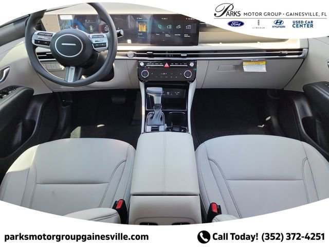 New 2025 Hyundai Tucson SEL image 11