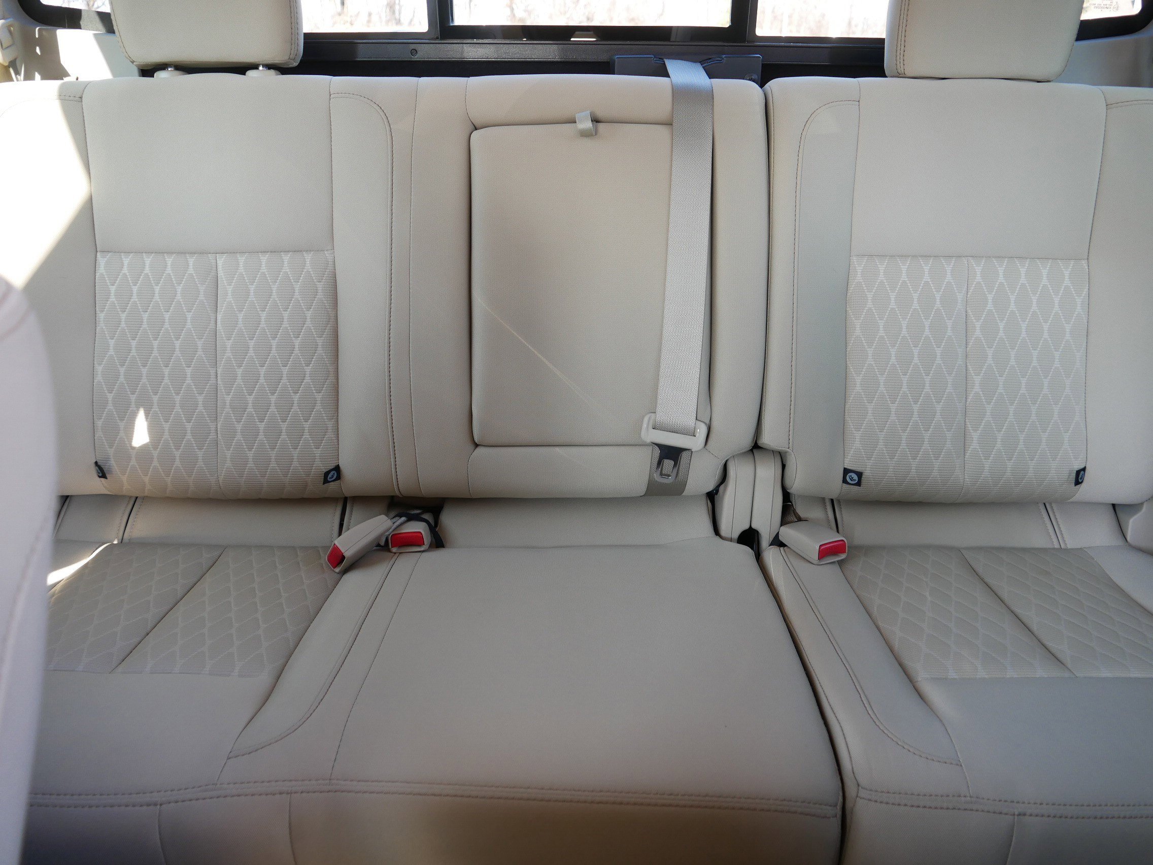 Certified 2017 Nissan Titan SV image 13