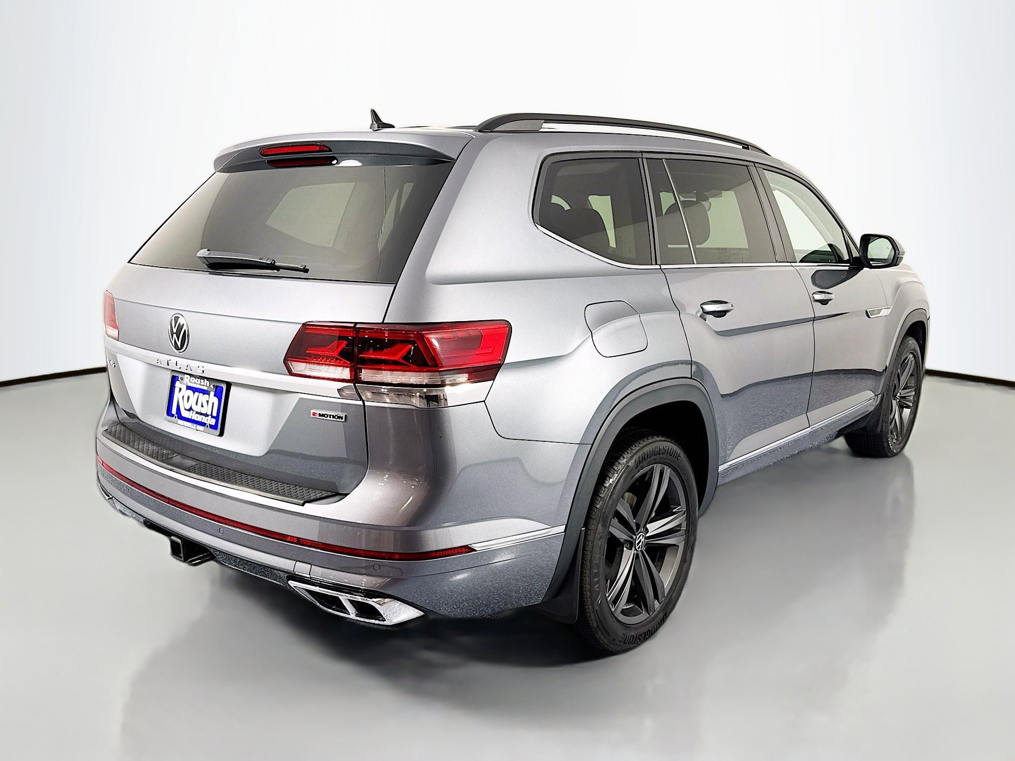 Used 2021 Volkswagen Atlas SE w/ Panoramic Sunroof Package image 5