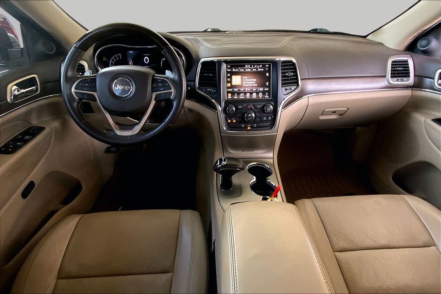 Used 2014 Jeep Grand Cherokee Overland RWD image 15