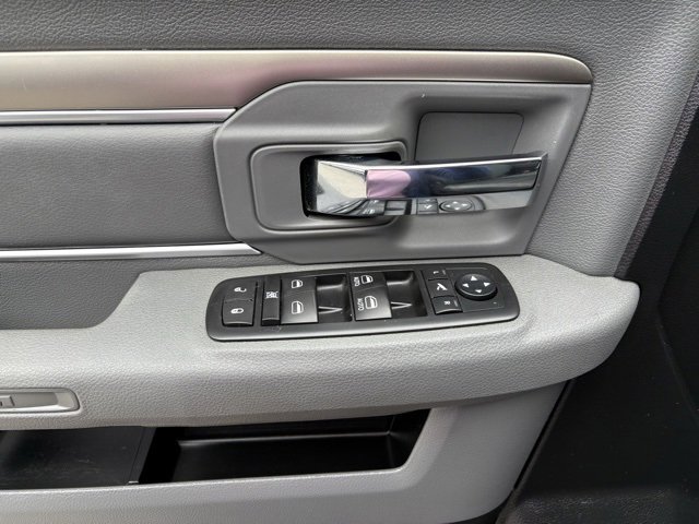 Used 2015 RAM 1500 Outdoorsman image 10