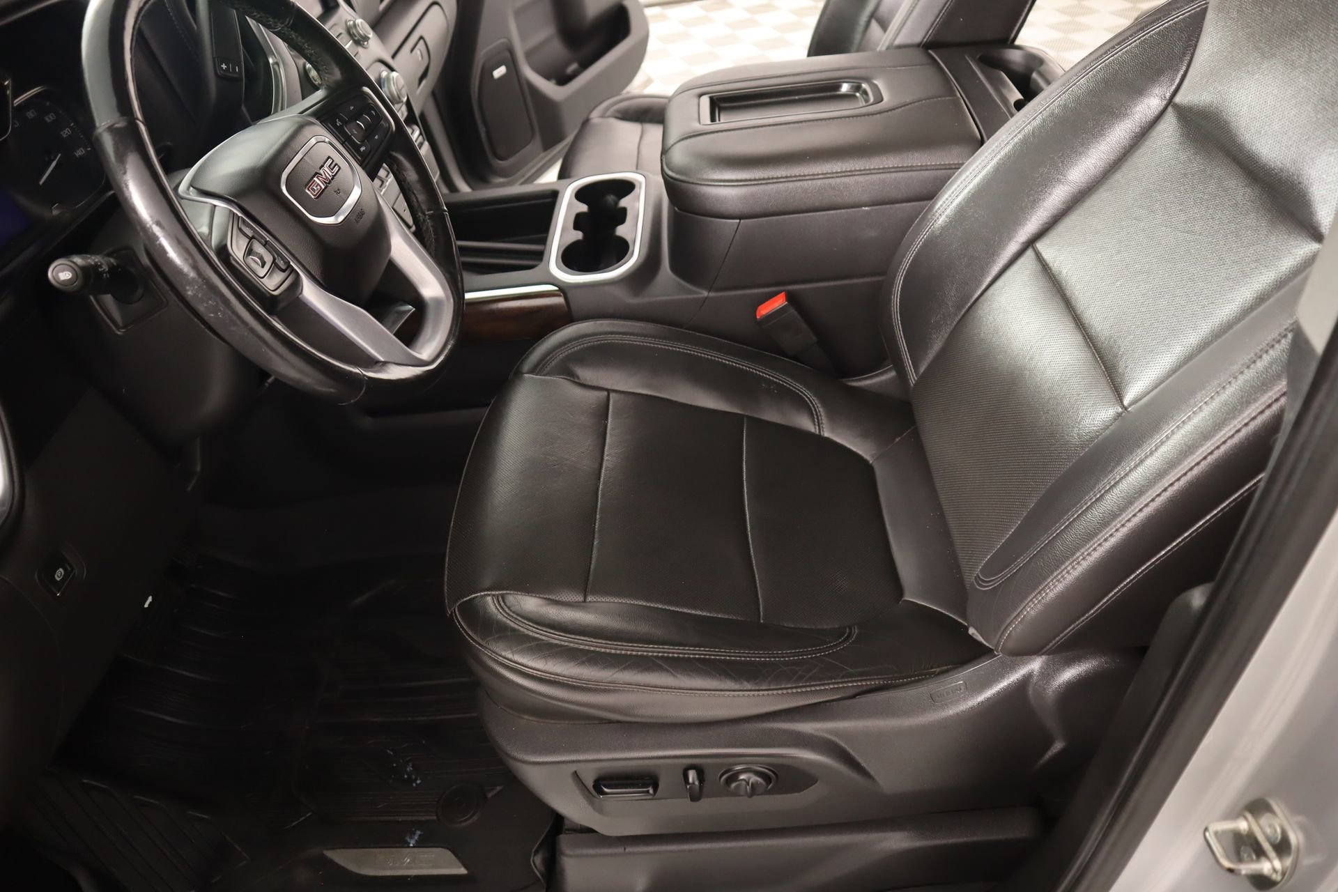 Used 2020 GMC Sierra 1500 SLT w/ SLT Premium Plus Package image 11