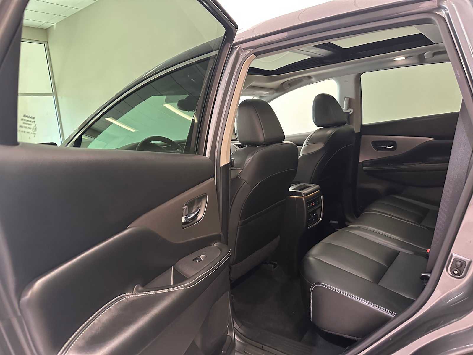 Used 2022 Nissan Murano SL w/ SL Moonroof Package AWD/4WD image 24