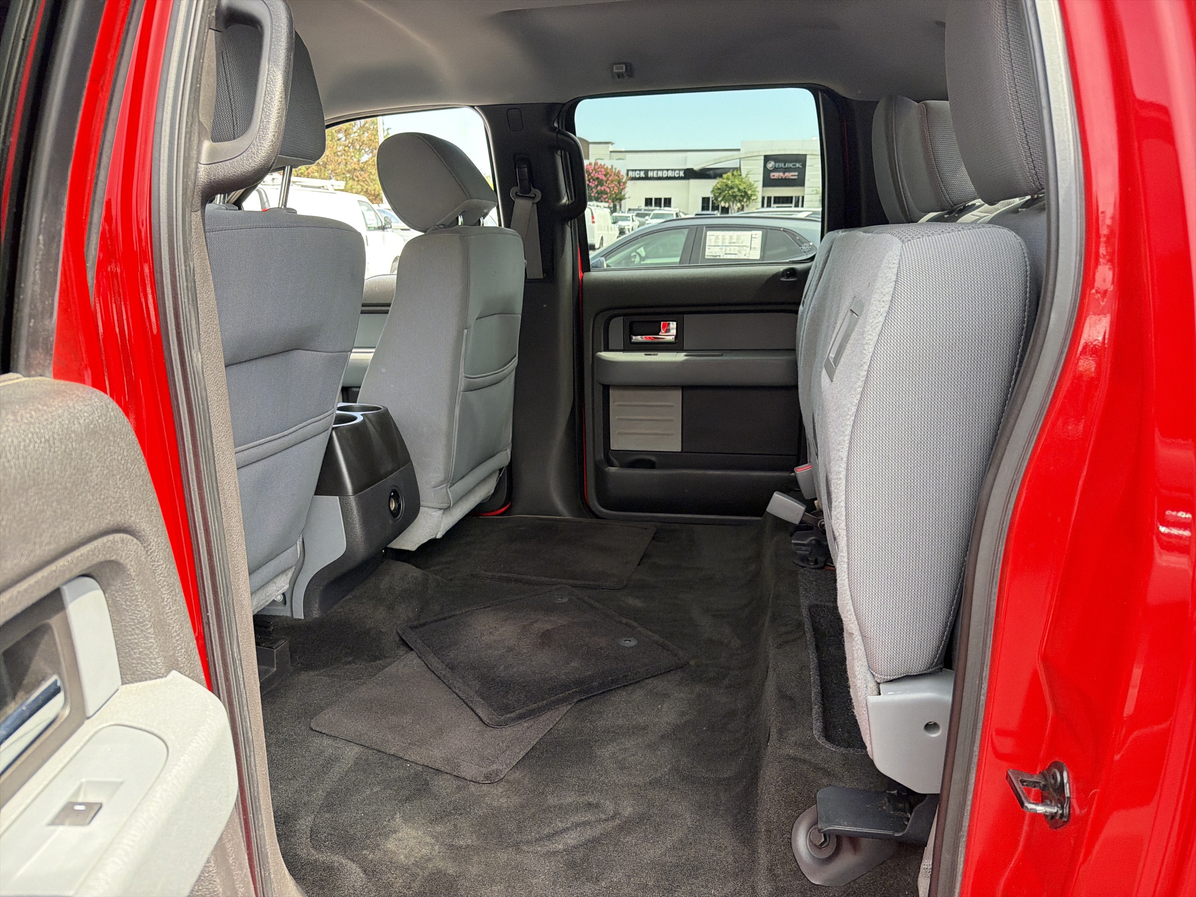 Used 2012 Ford F150 XLT w/ XLT Chrome Pkg AWD/4WD image 27