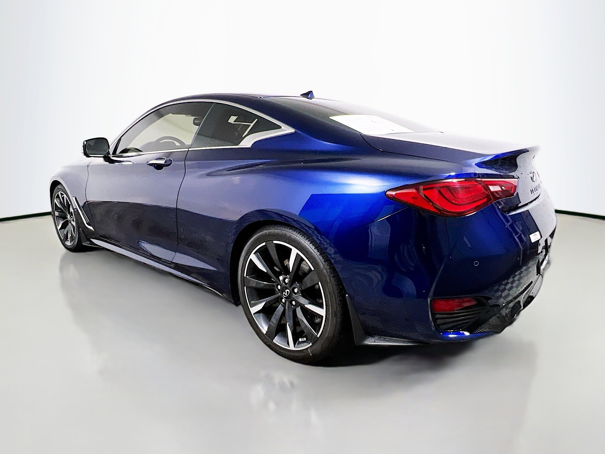 Used 2022 INFINITI Q60 3.0t Luxe w/ Essential Package image 8