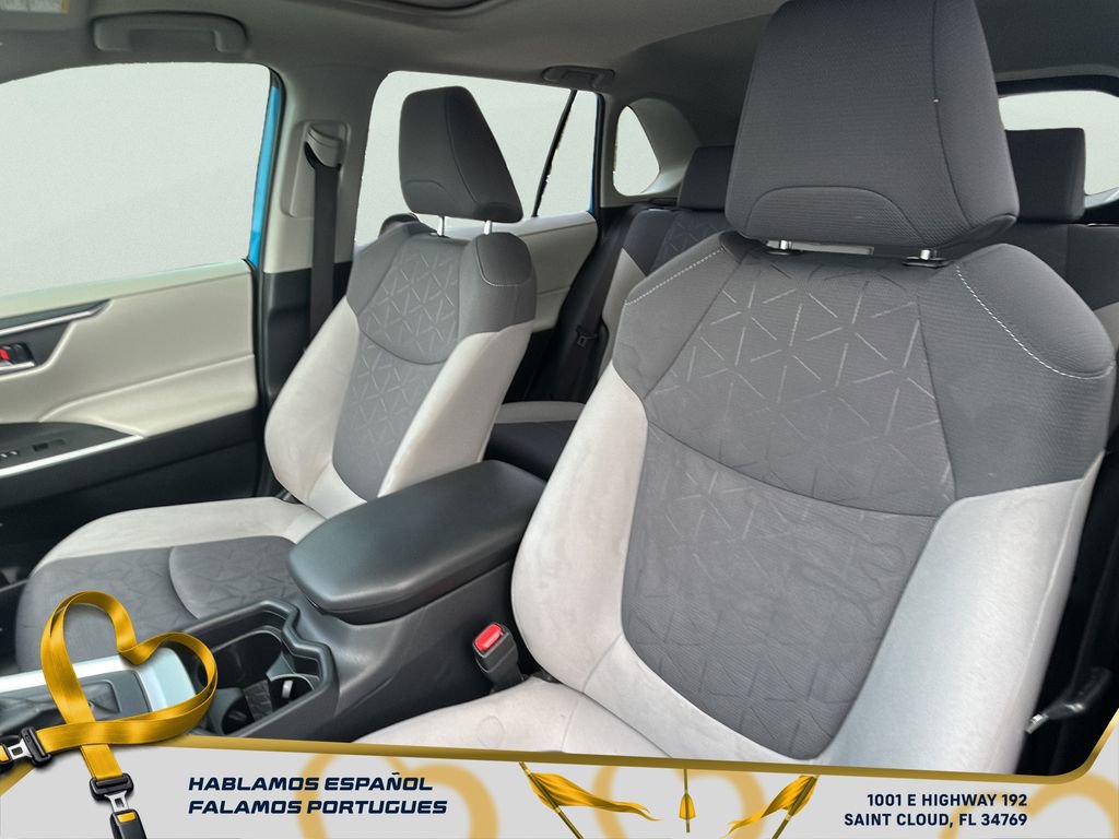 Used 2019 Toyota RAV4 XLE image 25
