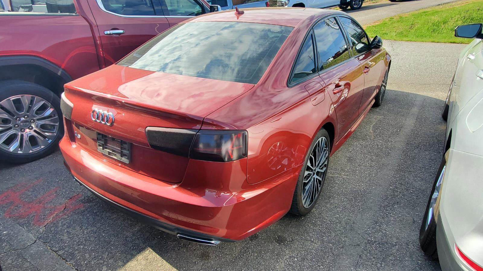 Used 2018 Audi A6 2.0T Premium w/ 20" Black Optic Wheel Package image 9