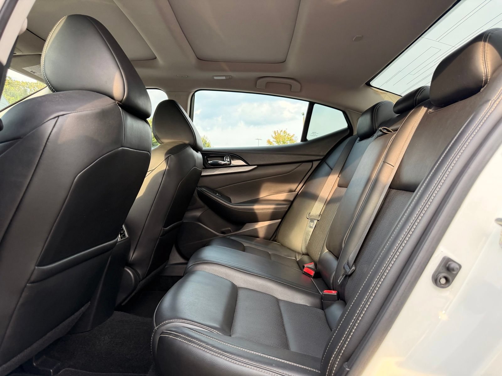 Used 2017 Nissan Maxima 3.5 SL FWD image 28