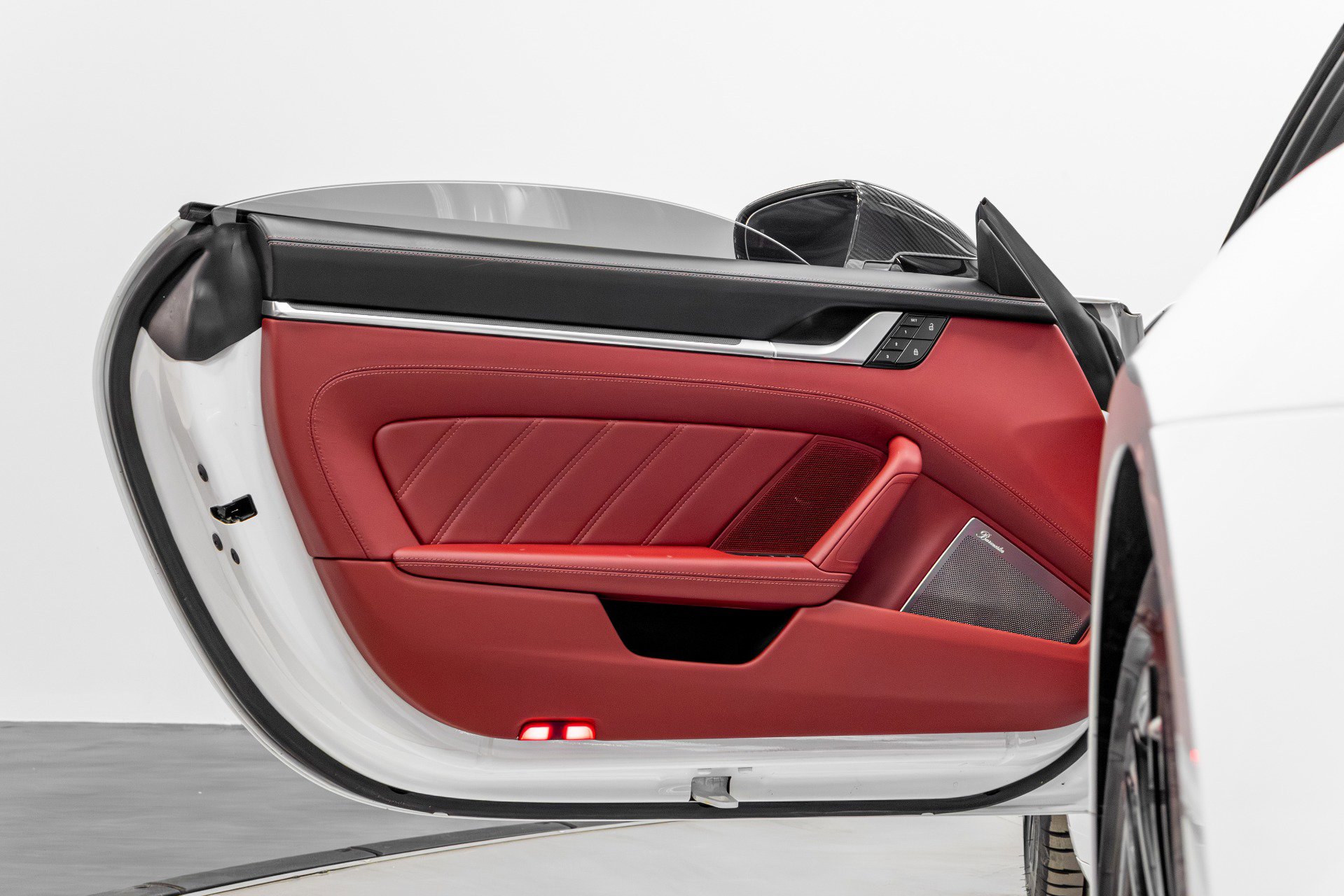 Used 2021 Porsche 911 Turbo S image 52