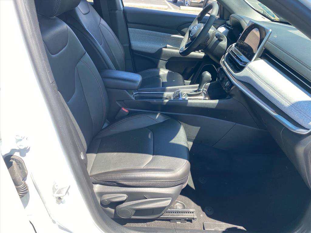 Used 2023 Jeep Compass Latitude AWD/4WD image 25