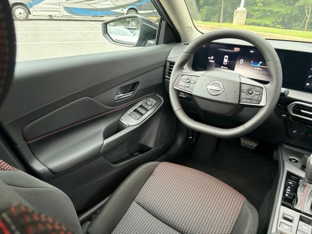 New 2027 Nissan Sentra SR w/ SR All Weather Package FWD image 30