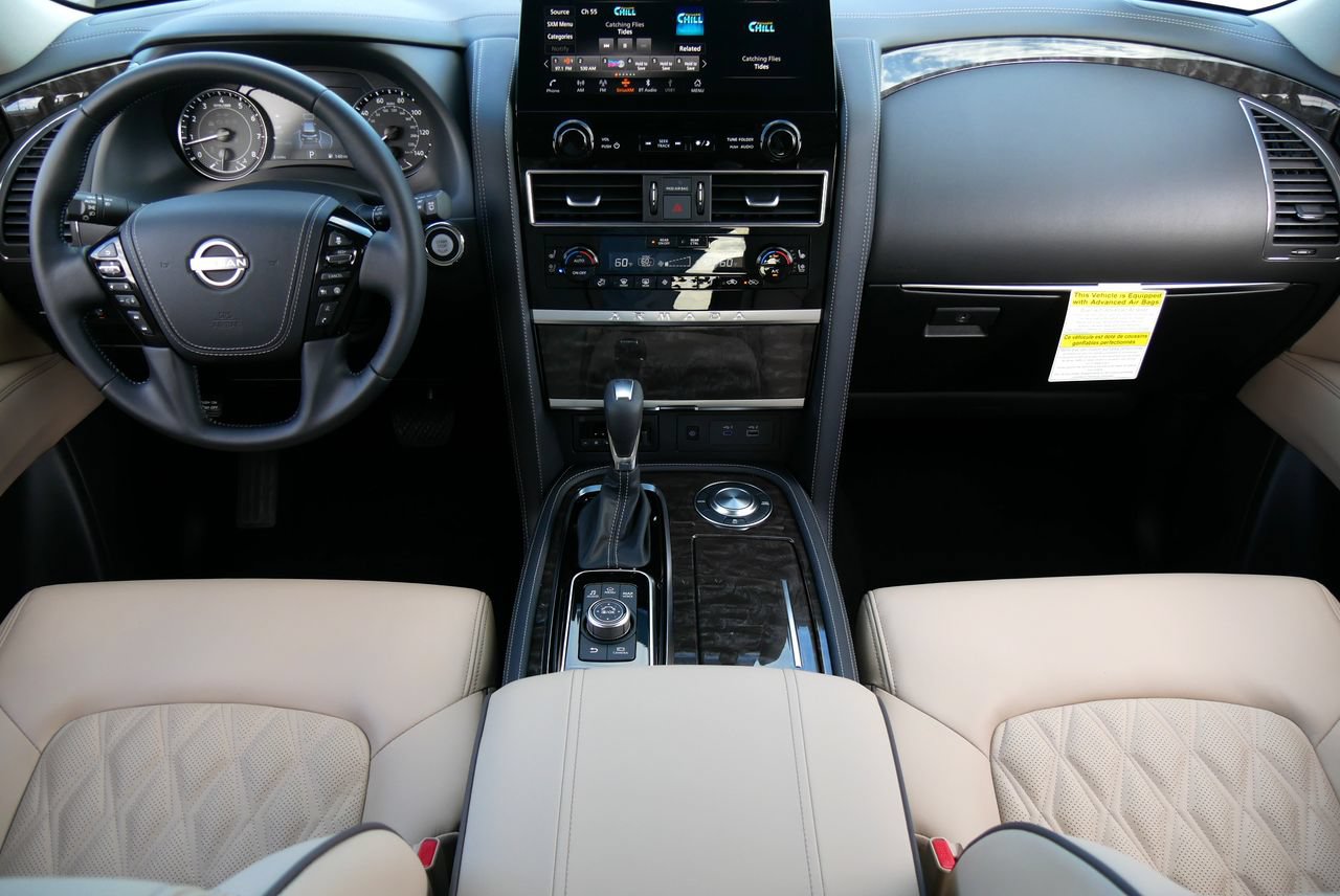 Used 2024 Nissan Armada Platinum w/ Captain's Chairs Package RWD image 11
