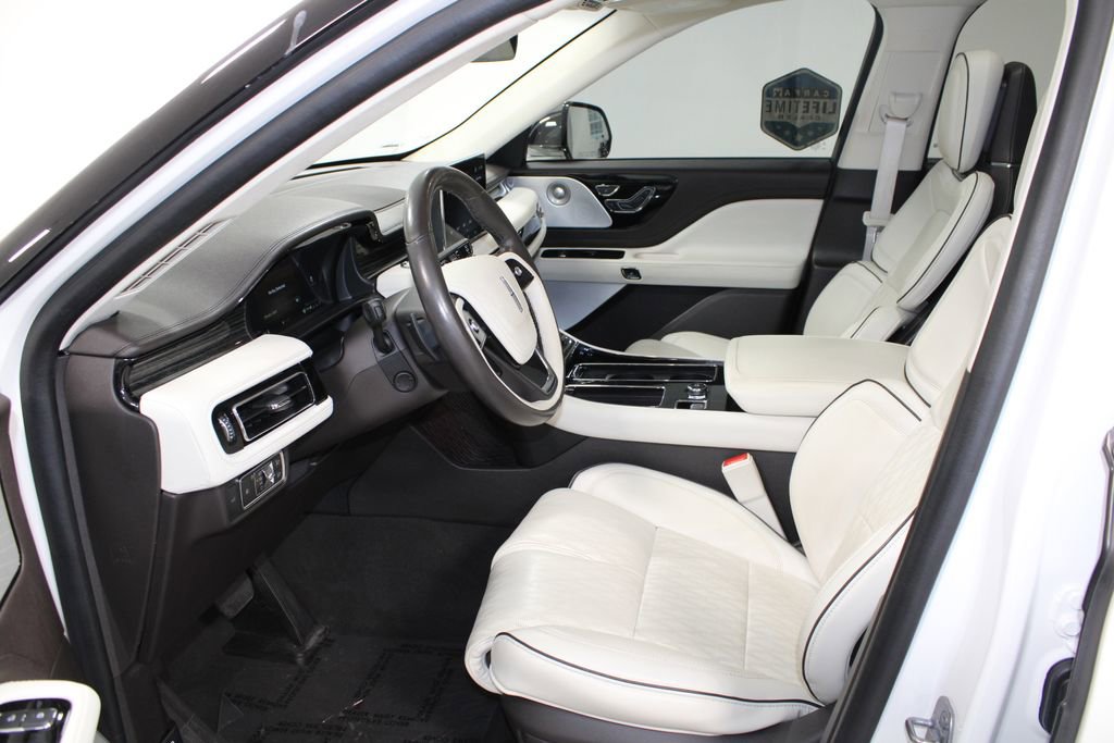 Used 2022 Lincoln Aviator Black Label w/ Dynamic Handling Package image 22