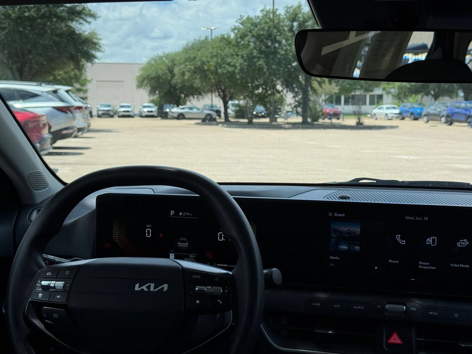 Used 2025 Kia K4 FWD image 36