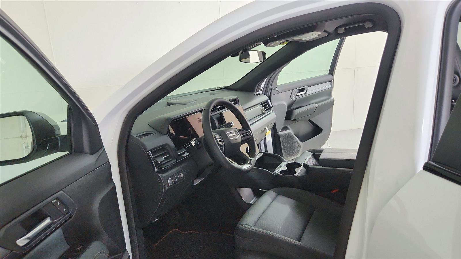 New 2026 GMC Terrain AT4 image 9