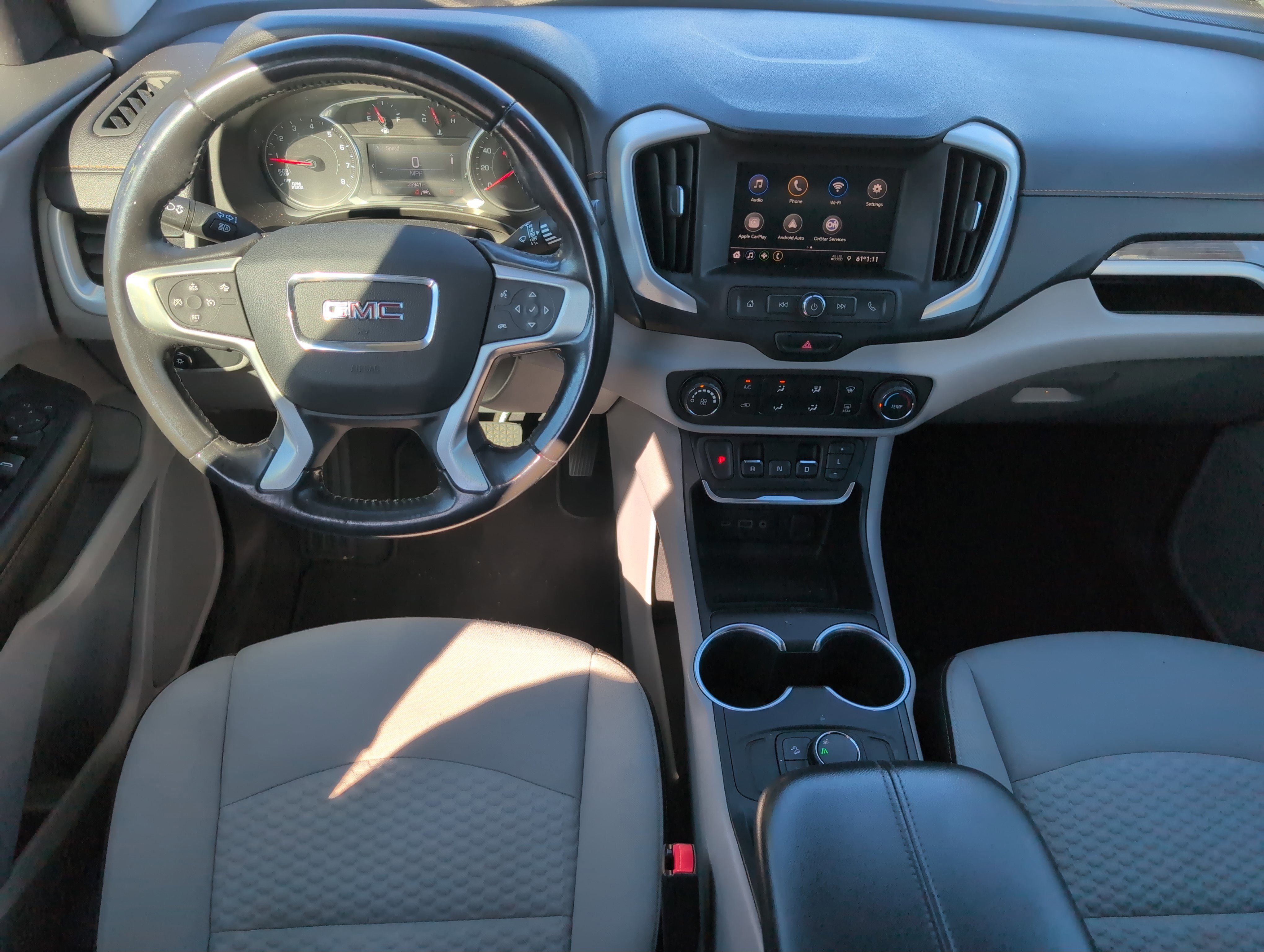 Used 2020 GMC Terrain SLE image 28