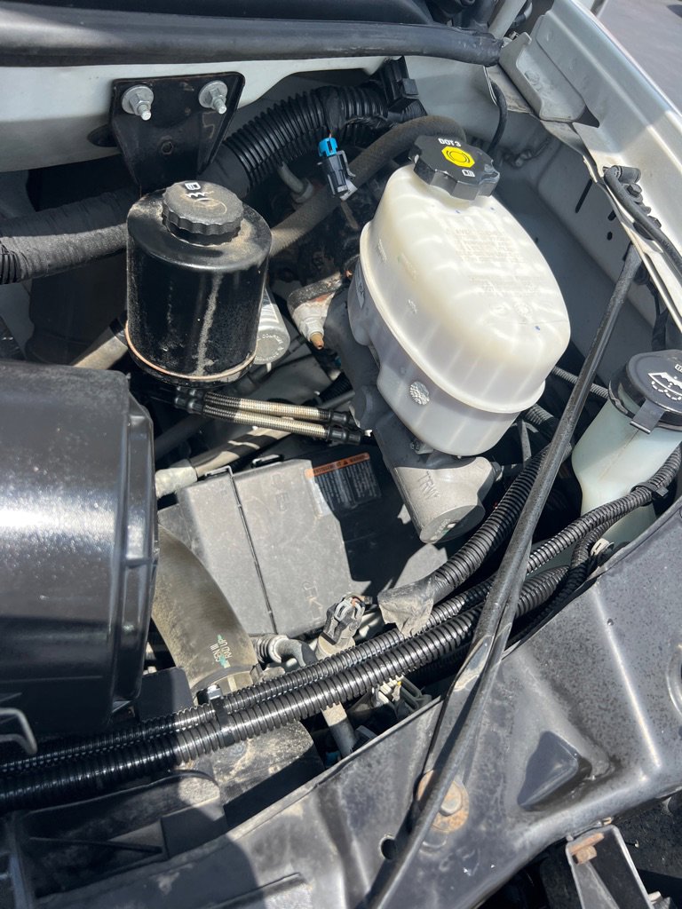 Used 2018 Chevrolet Express 3500 w/ Driver Convenience Package image 46