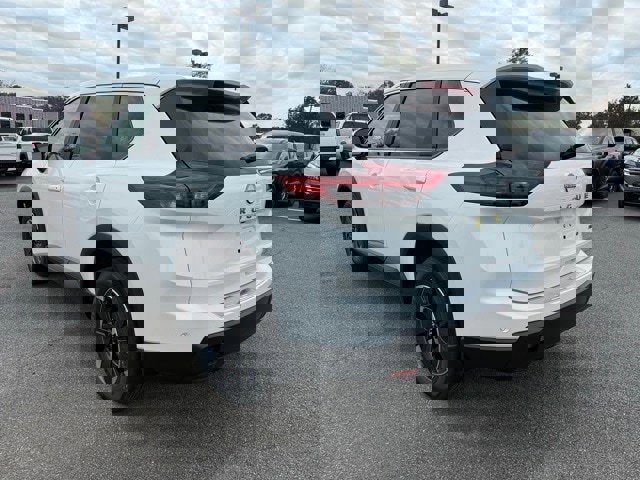 New 2026 Nissan Rogue SV image 7