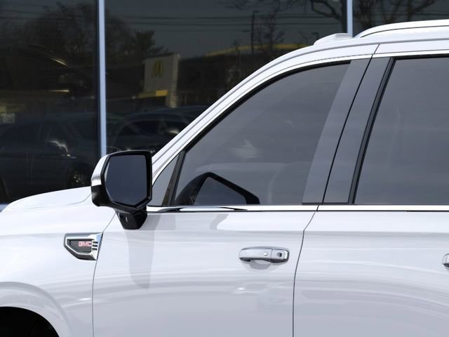 New 2026 GMC Yukon Elevation AWD/4WD image 12