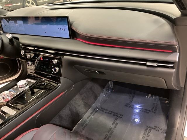 Used 2025 Genesis G80 3.5T Sport image 23