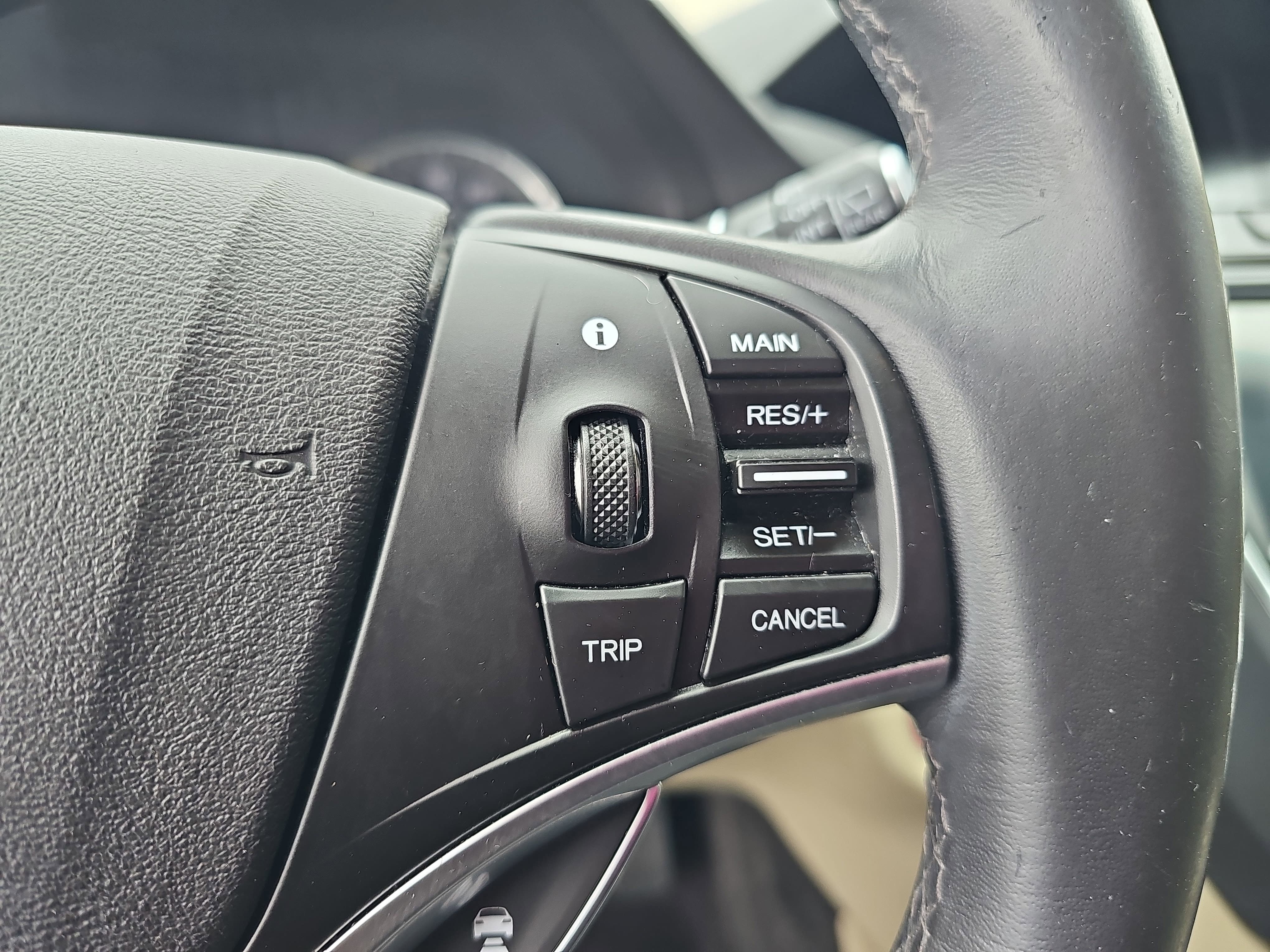 Used 2017 Acura MDX SH-AWD w/ Technology Package image 18