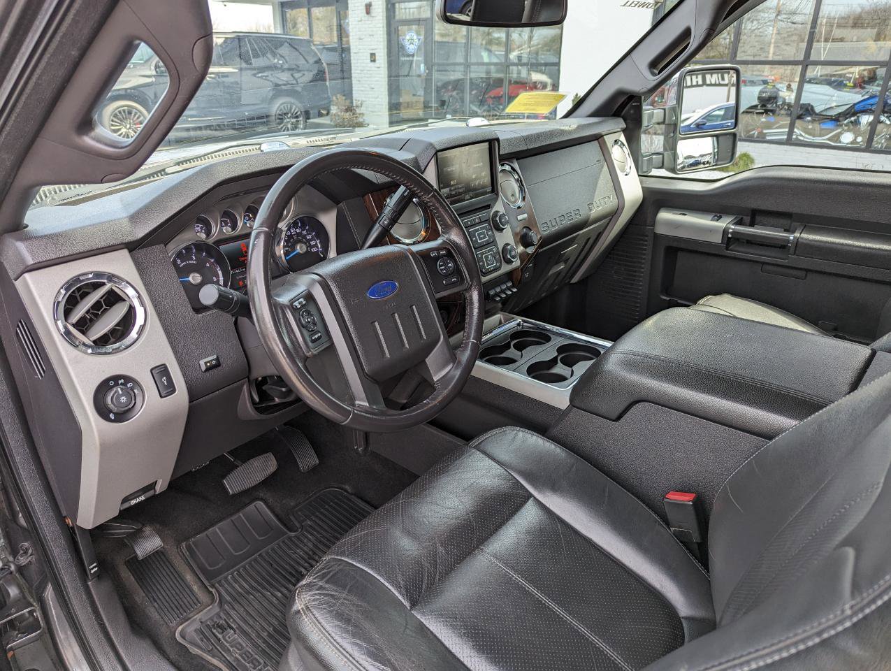 Used 2015 Ford F350 Lariat w/ Lariat Ultimate Package image 13