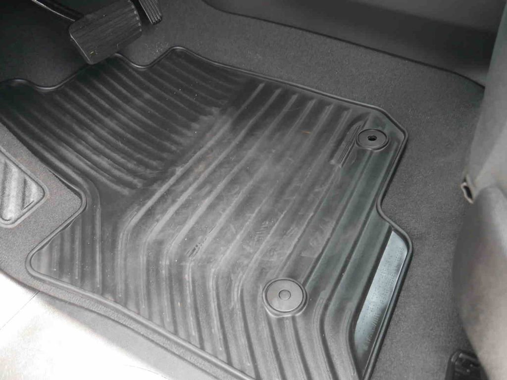 Used 2023 Chevrolet Silverado 1500 RST image 27