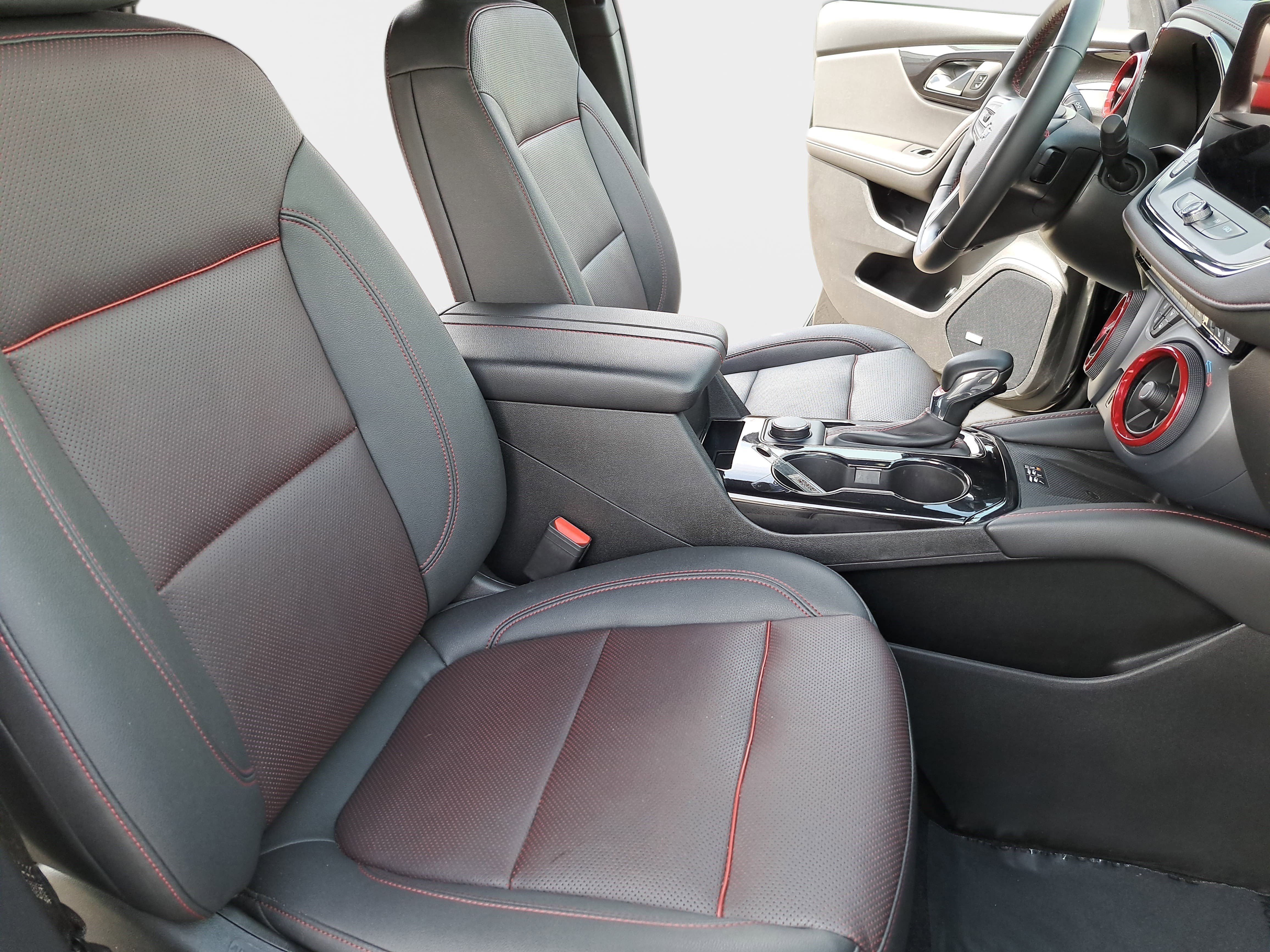 Used 2023 Chevrolet Blazer RS w/ Enhanced Convenience Package image 10