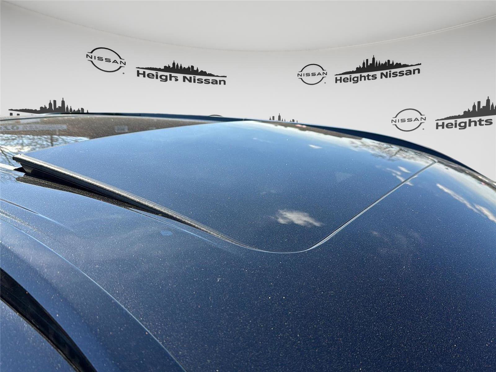 Used 2023 INFINITI QX60 Luxe image 35