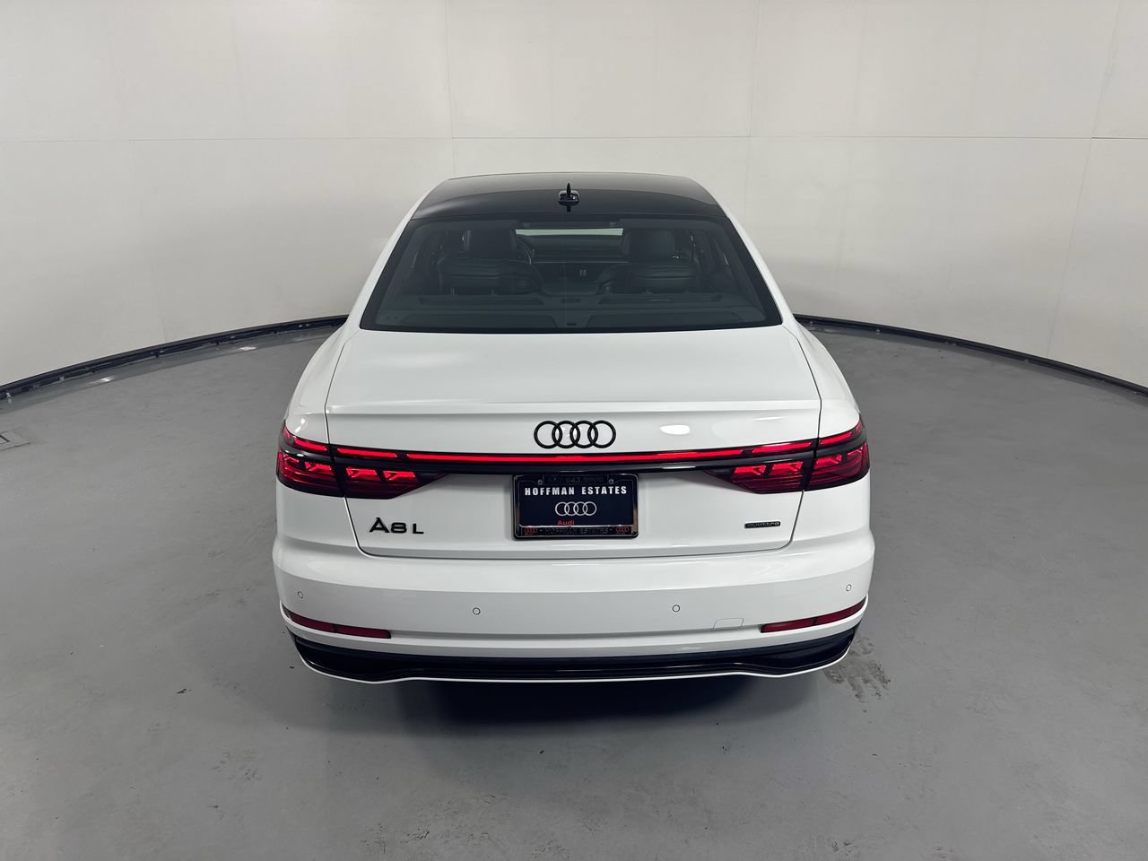 Used 2023 Audi A8 L 3.0T w/ Comfort Plus Package AWD/4WD image 34