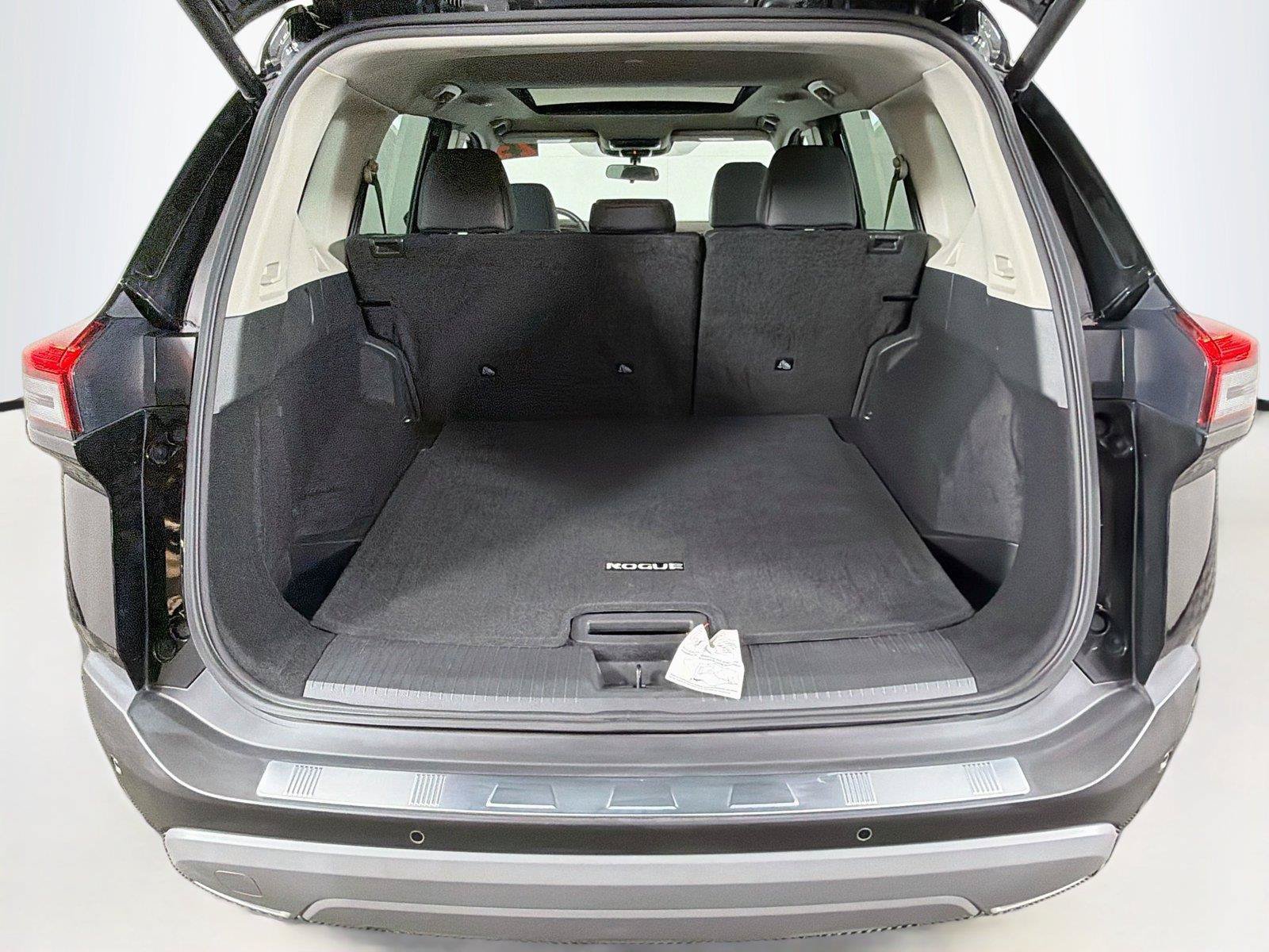Used 2023 Nissan Rogue SV w/ SV Premium B Package AWD/4WD image 14