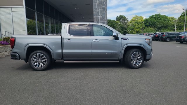 New 2026 GMC Sierra 1500 Denali w/ Denali Reserve Package AWD/4WD image 8