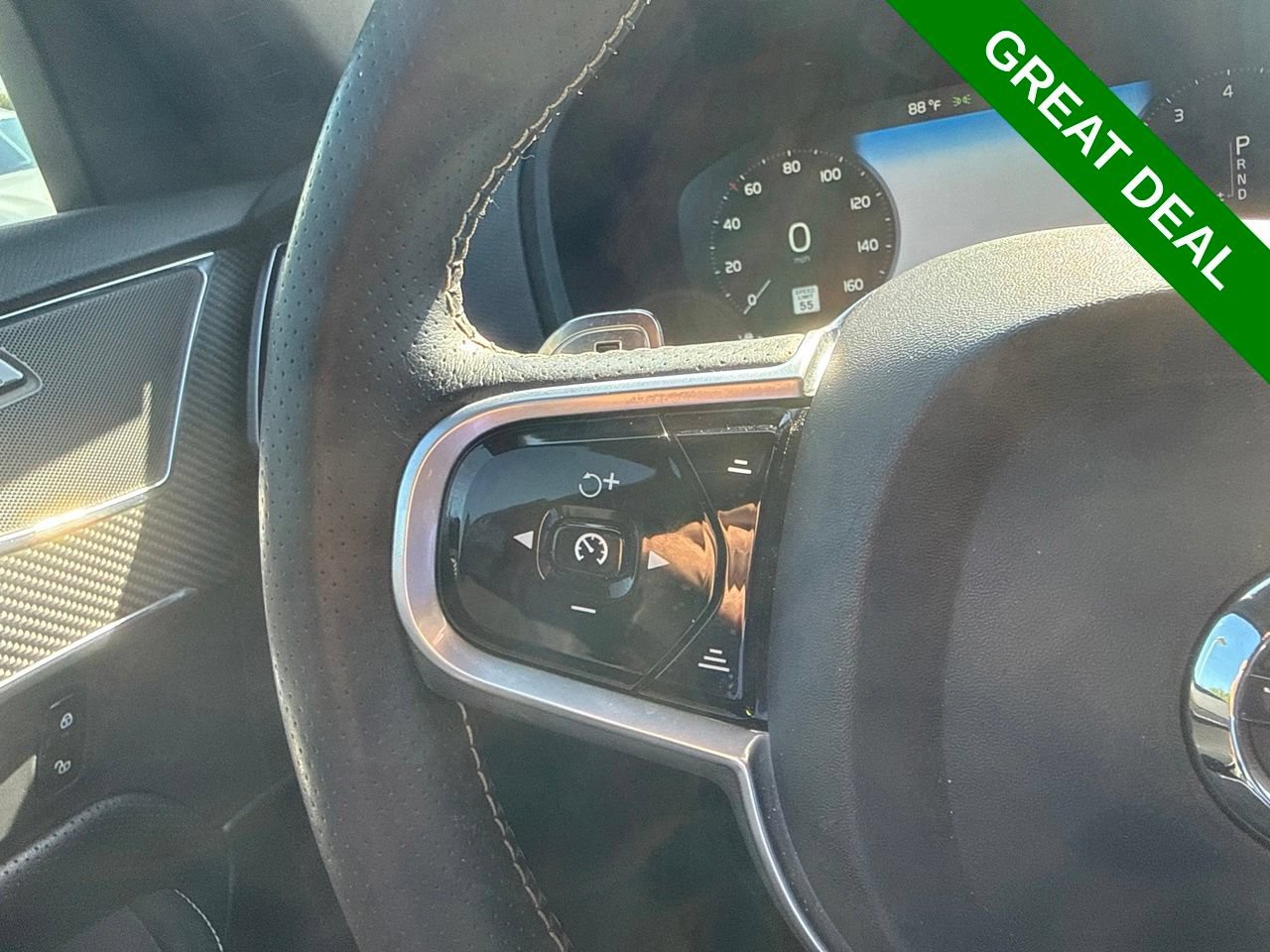 Used 2018 Volvo XC90 T6 R-Design w/ Convenience Package AWD/4WD image 23
